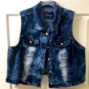 Amethyst Brand Acid-Washed Denim Vest 3x